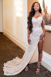 Gorgeous White Sweetheart Lace Side Slit Prom Dress with Appliques